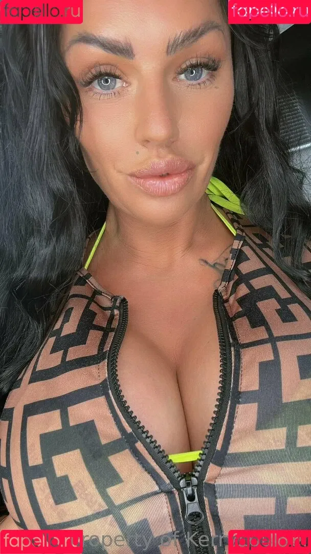 kerrylouise_xxx Onlyfans Photo Gallery 