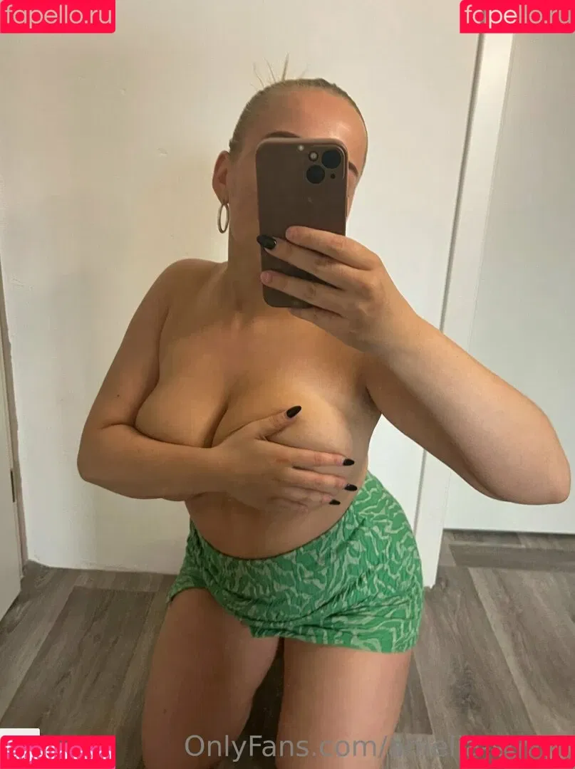 amelia-smith Onlyfans Photo Gallery 