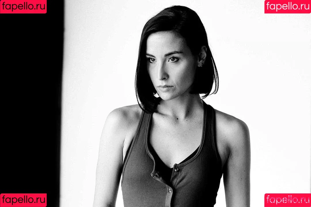 Allison Scagliotti Onlyfans Photo Gallery 