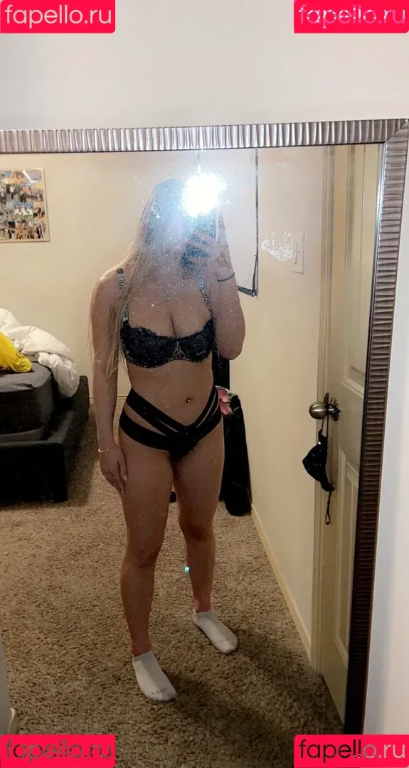 xolatina Onlyfans Photo Gallery 