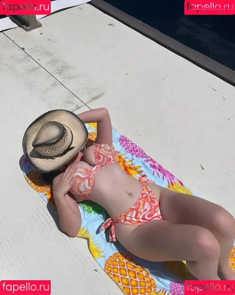 Hailey F Onlyfans Photo Gallery 