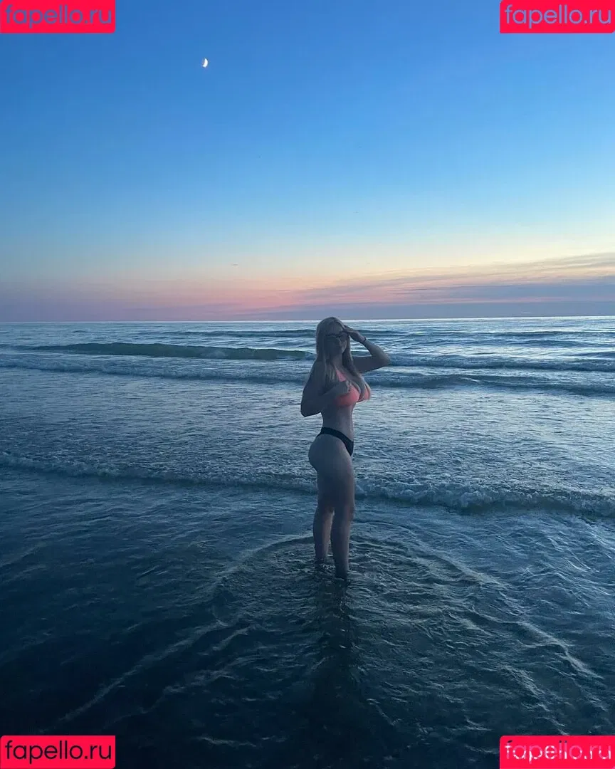 Hailey F Onlyfans Photo Gallery 