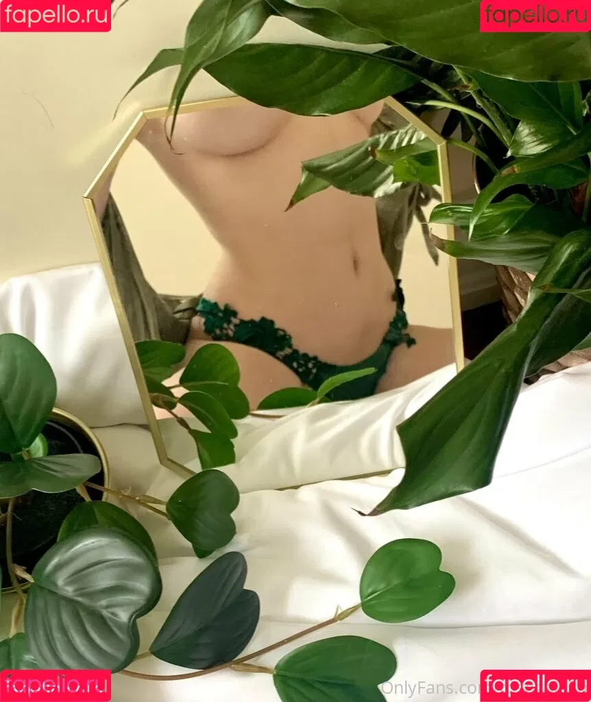 rosegoldxn Onlyfans Photo Gallery 