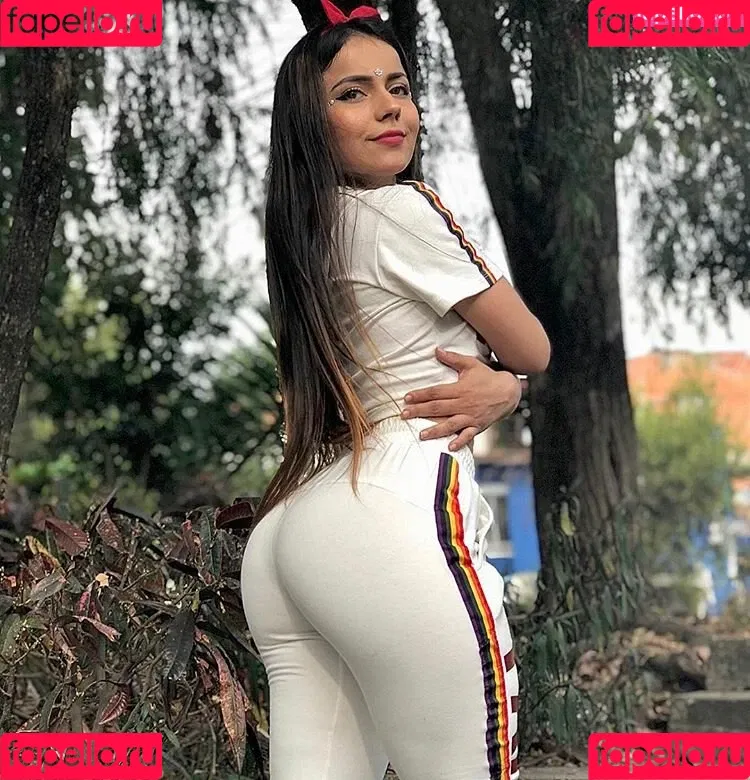 Aida Cortes Onlyfans Photo Gallery 