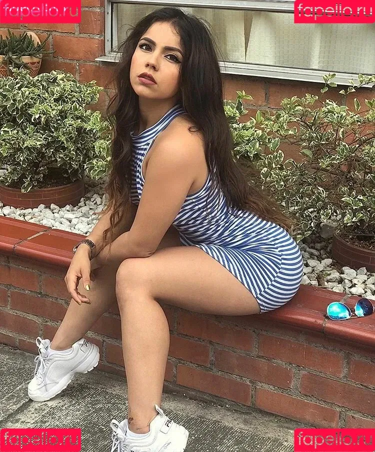 Aida Cortes Onlyfans Photo Gallery 
