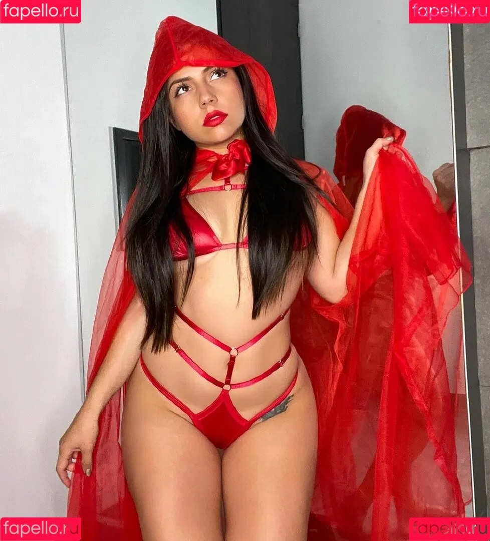 Aida Cortes Onlyfans Photo Gallery 
