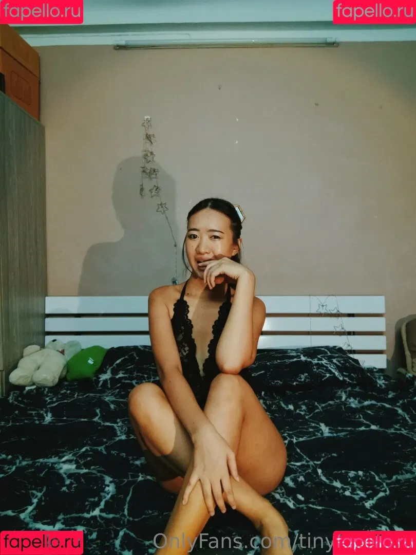 tinytinafree Onlyfans Photo Gallery 