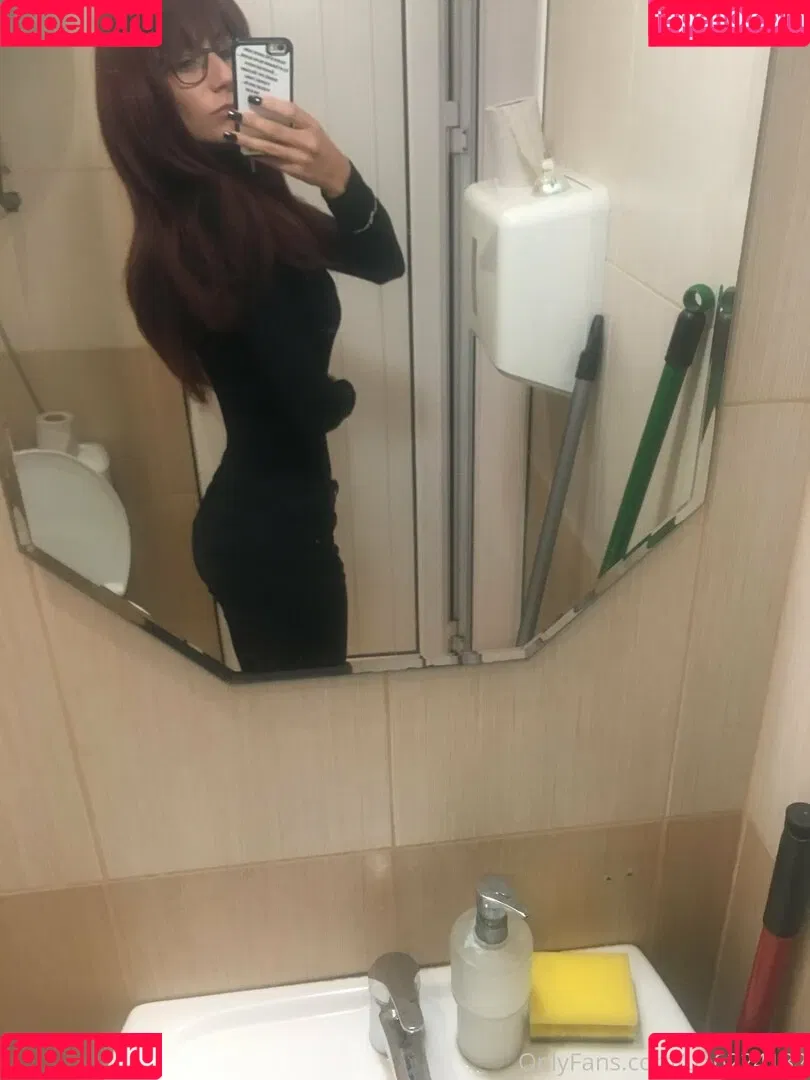 Radosveta Onlyfans Photo Gallery 