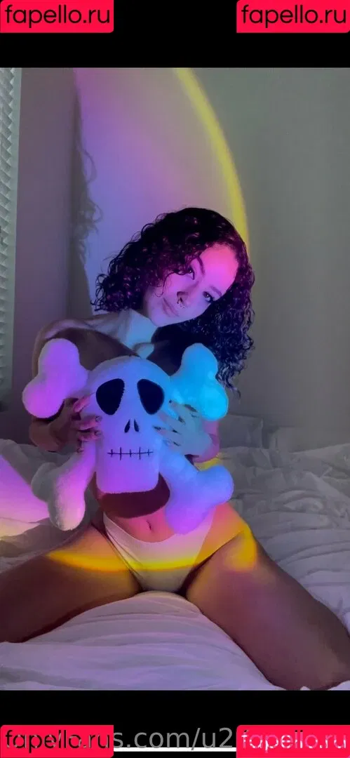 sopheekruz Onlyfans Photo Gallery 