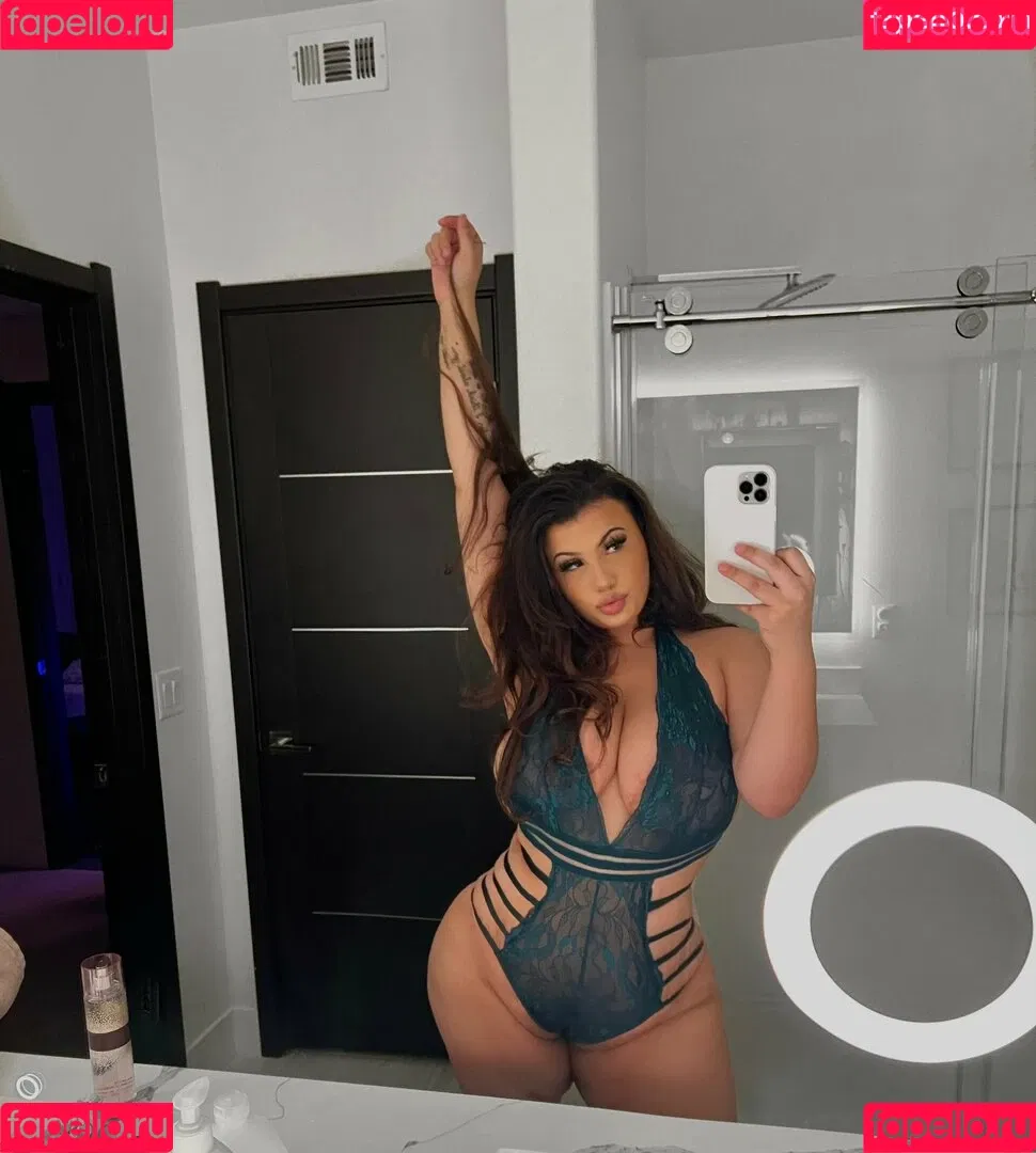 nightlynessa Onlyfans Photo Gallery 