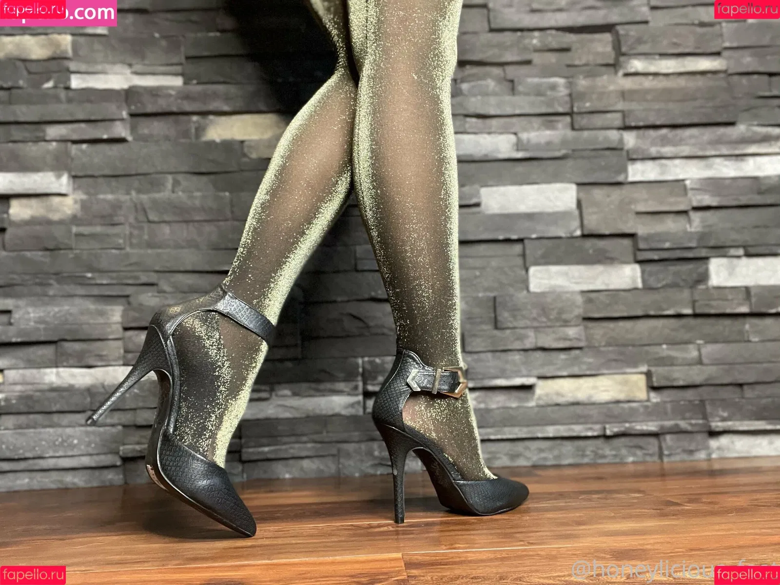 honeylicious_nylon Onlyfans Photo Gallery 