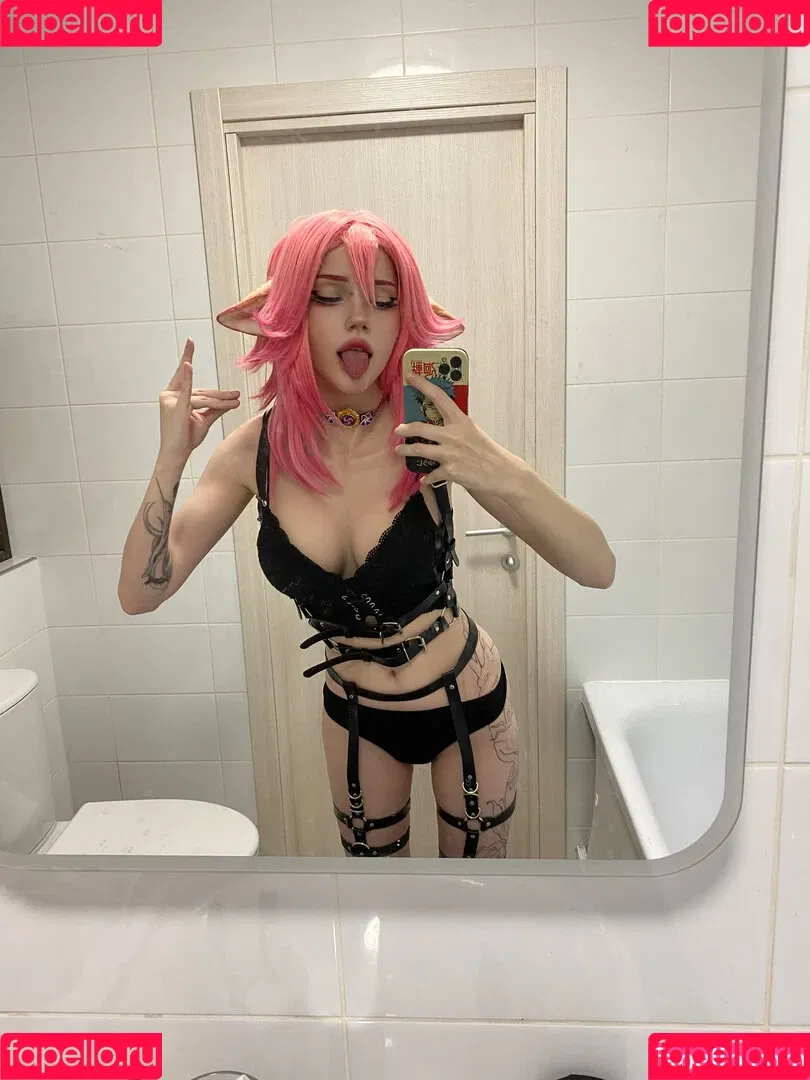 felvelial Onlyfans Photo Gallery 