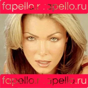 Nell McAndrew Onlyfans Photo Gallery 
