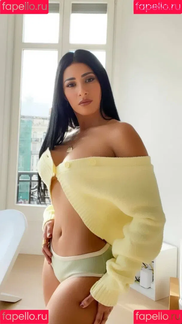 Simaria Onlyfans Photo Gallery 