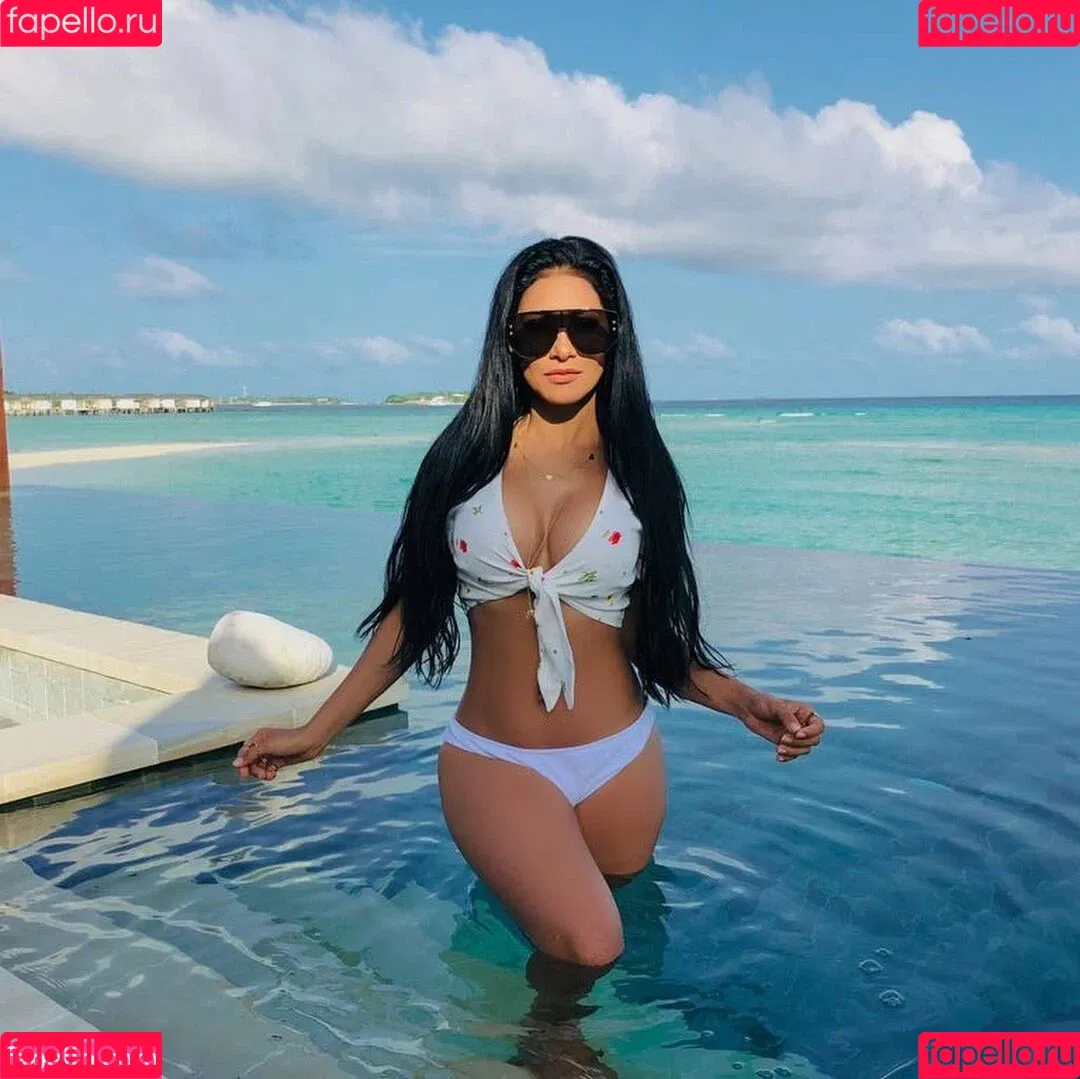 Simaria Onlyfans Photo Gallery 