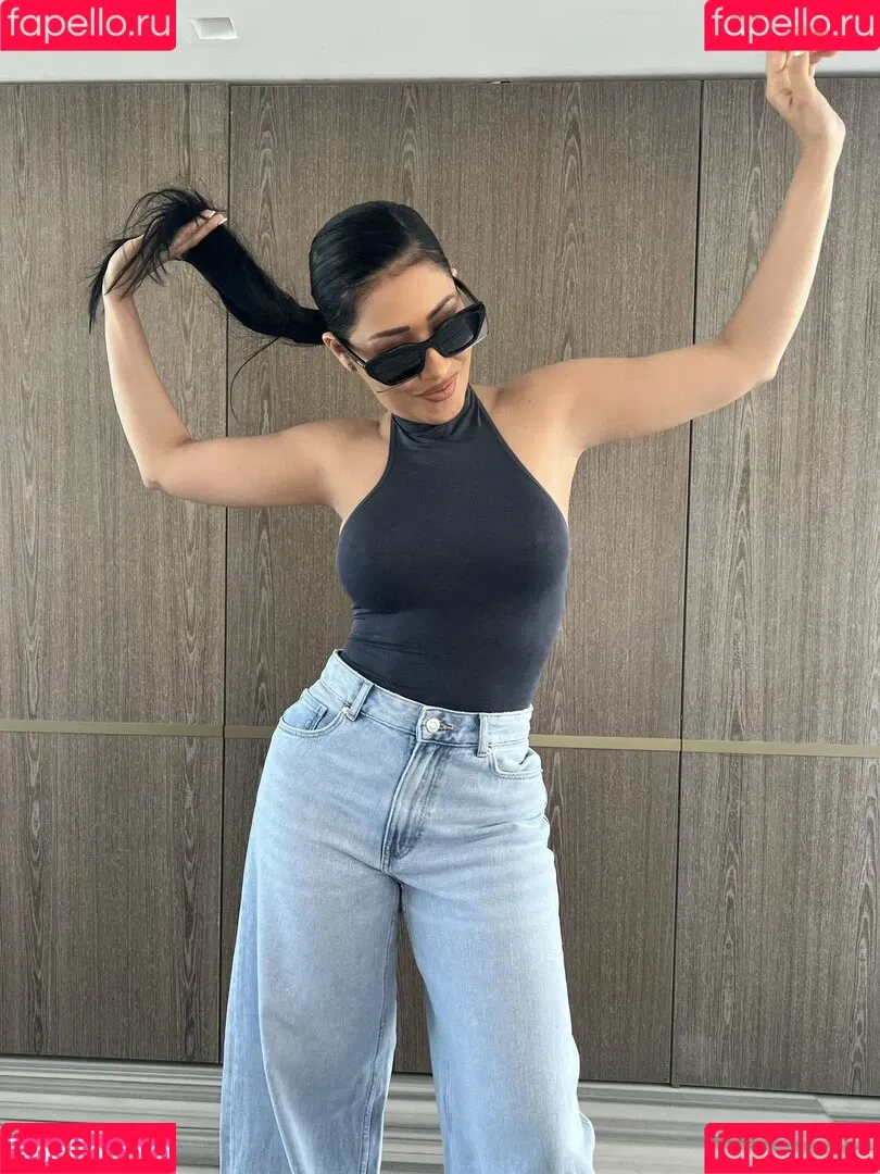 Simaria Onlyfans Photo Gallery 
