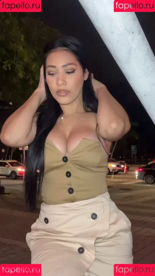 Simaria Onlyfans Photo Gallery 