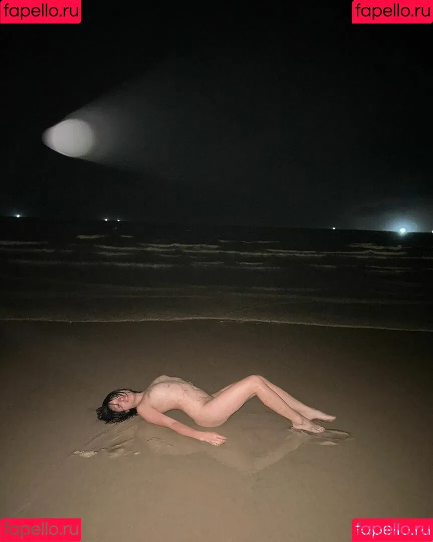 Dieu Linh Vuong Onlyfans Photo Gallery 