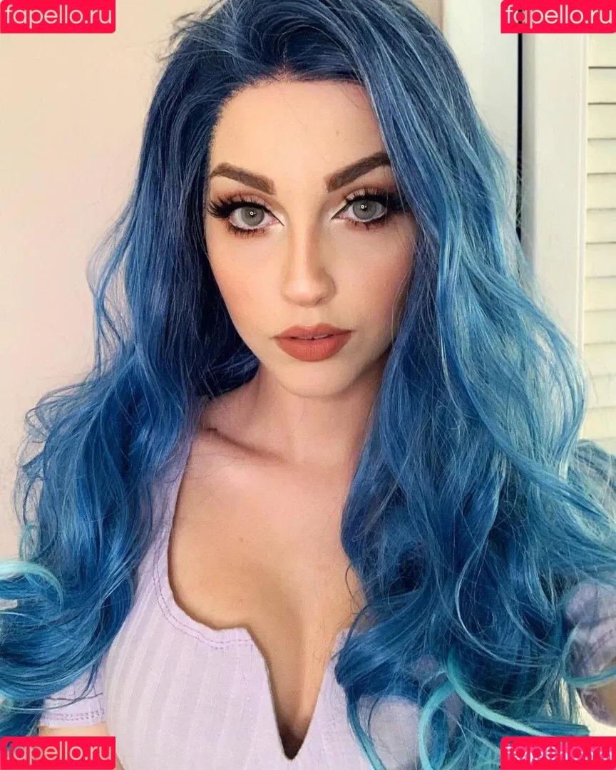 Mona Schon Onlyfans Photo Gallery 