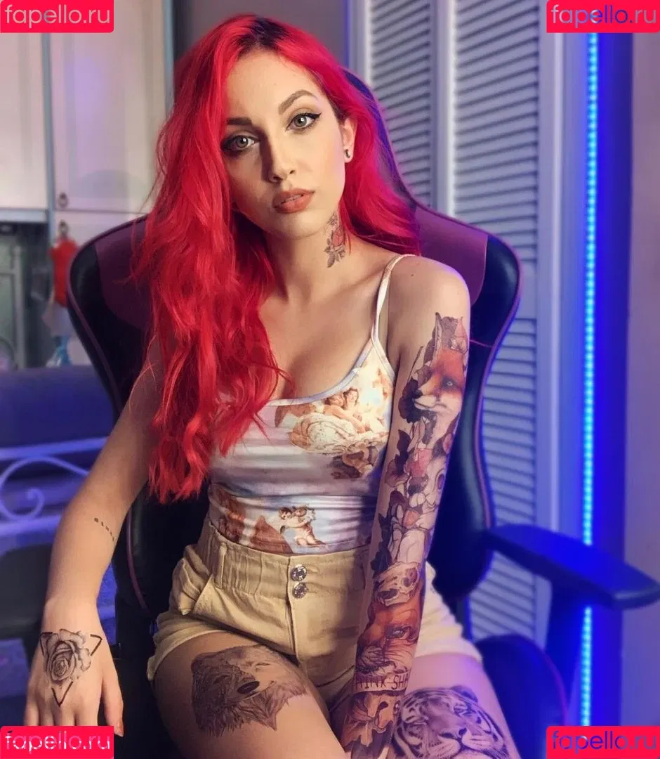 Mona Schon Onlyfans Photo Gallery 