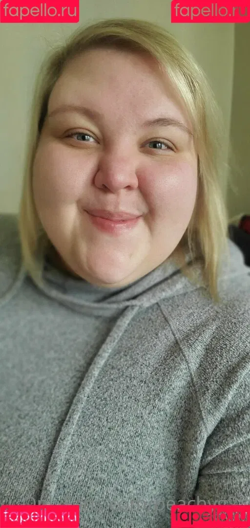 peachyg28 Onlyfans Photo Gallery 