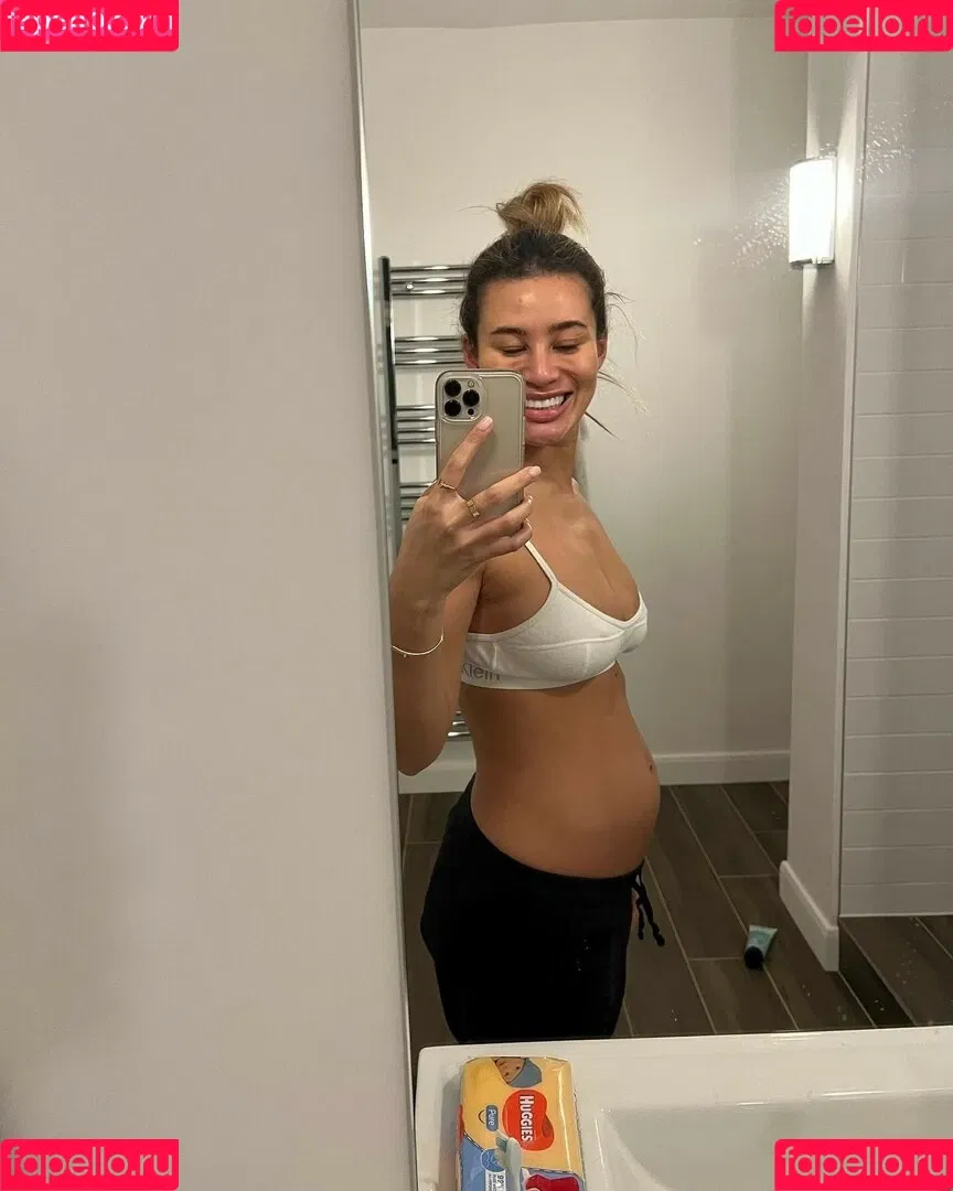 Montana Brown Onlyfans Photo Gallery 