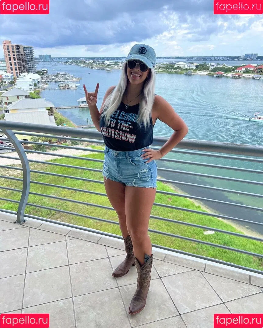 Hannah Murrell Onlyfans Photo Gallery 