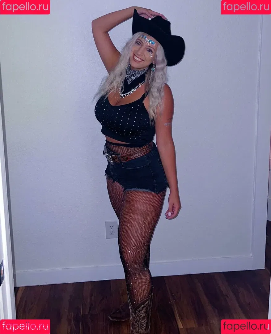 Hannah Murrell Onlyfans Photo Gallery 