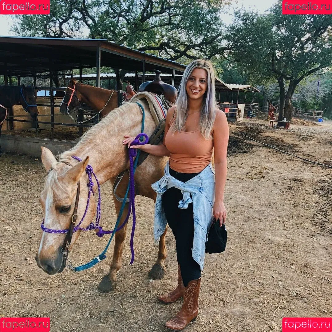 Hannah Murrell Onlyfans Photo Gallery 