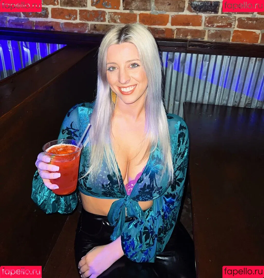 Hannah Murrell Onlyfans Photo Gallery 
