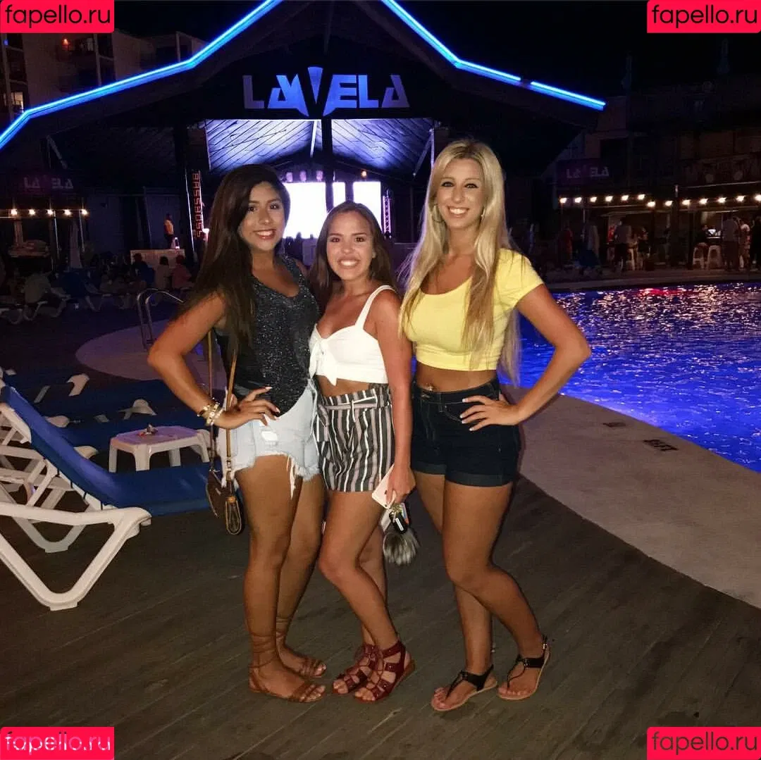 Hannah Murrell Onlyfans Photo Gallery 