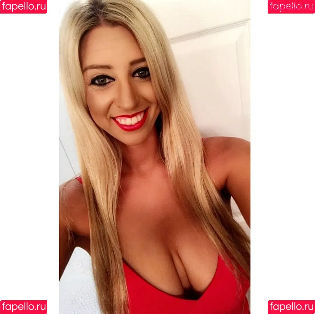 Hannah Murrell Onlyfans Photo Gallery 