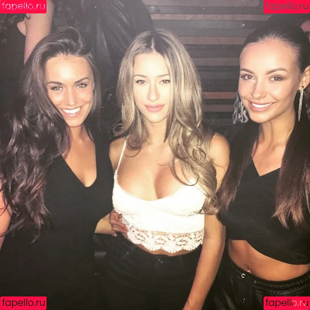 Clelia Theodorou Onlyfans Photo Gallery 