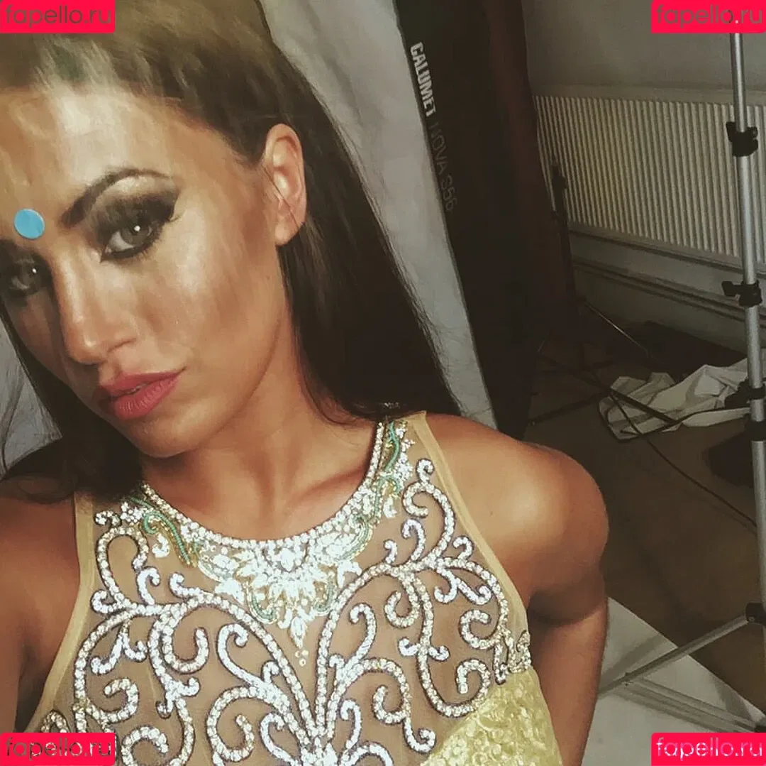 Clelia Theodorou Onlyfans Photo Gallery 