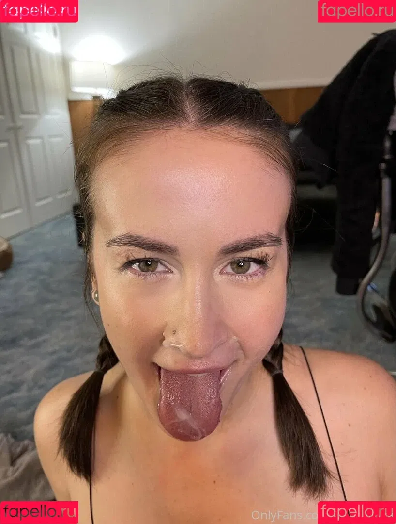 Kitten.kyra Onlyfans Photo Gallery 