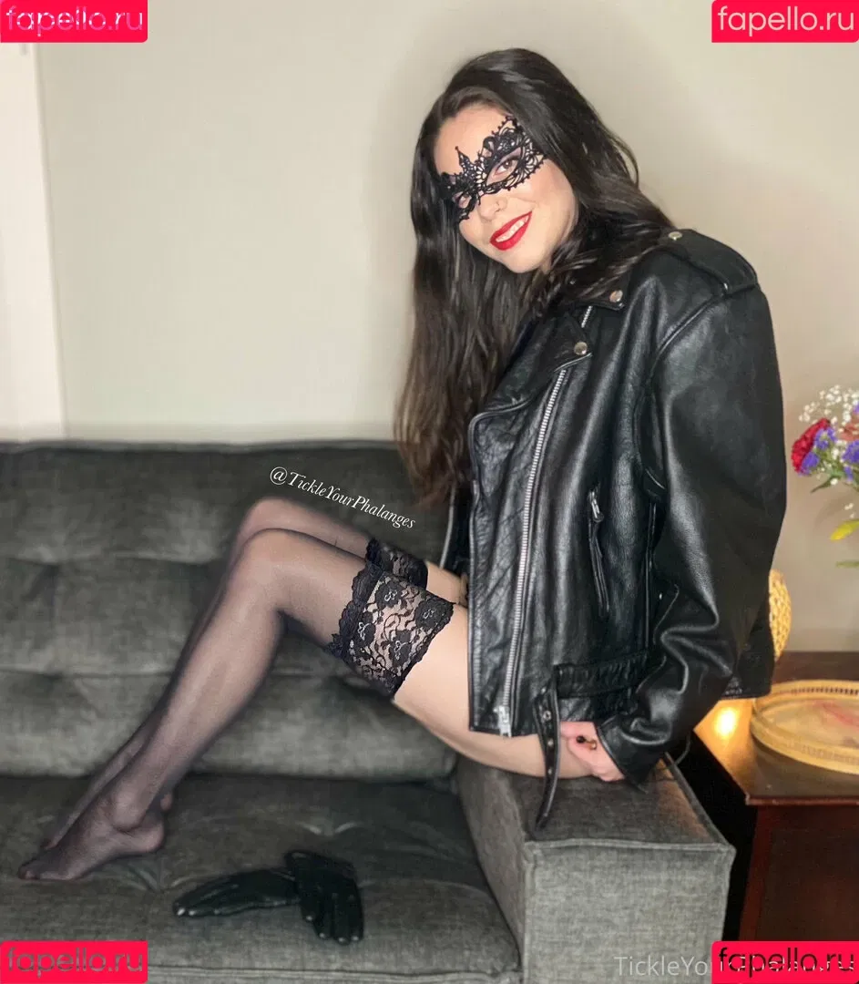 goddess_tickle Onlyfans Photo Gallery 