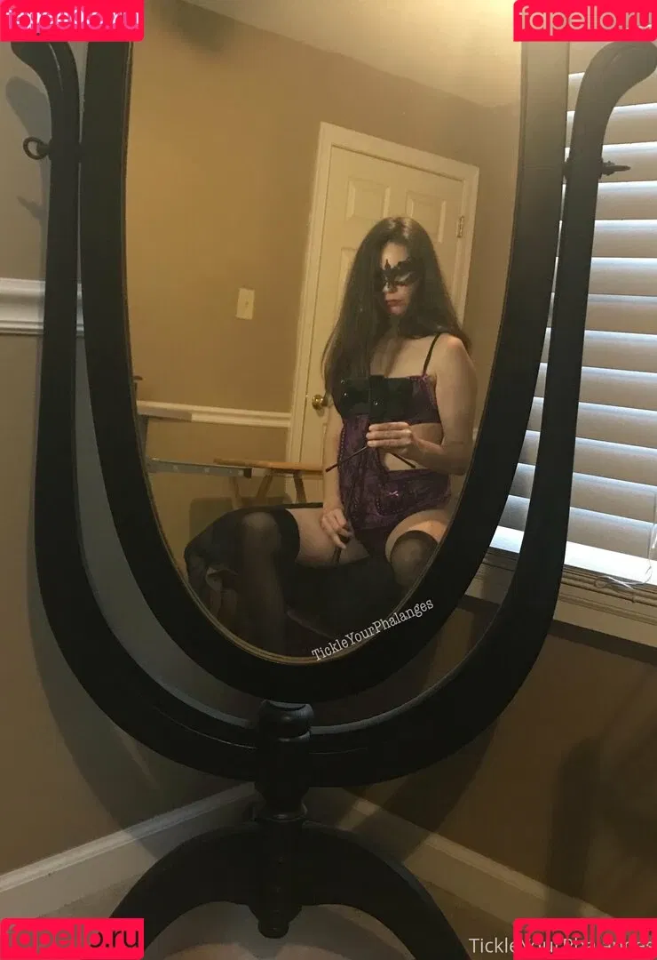 goddess_tickle Onlyfans Photo Gallery 