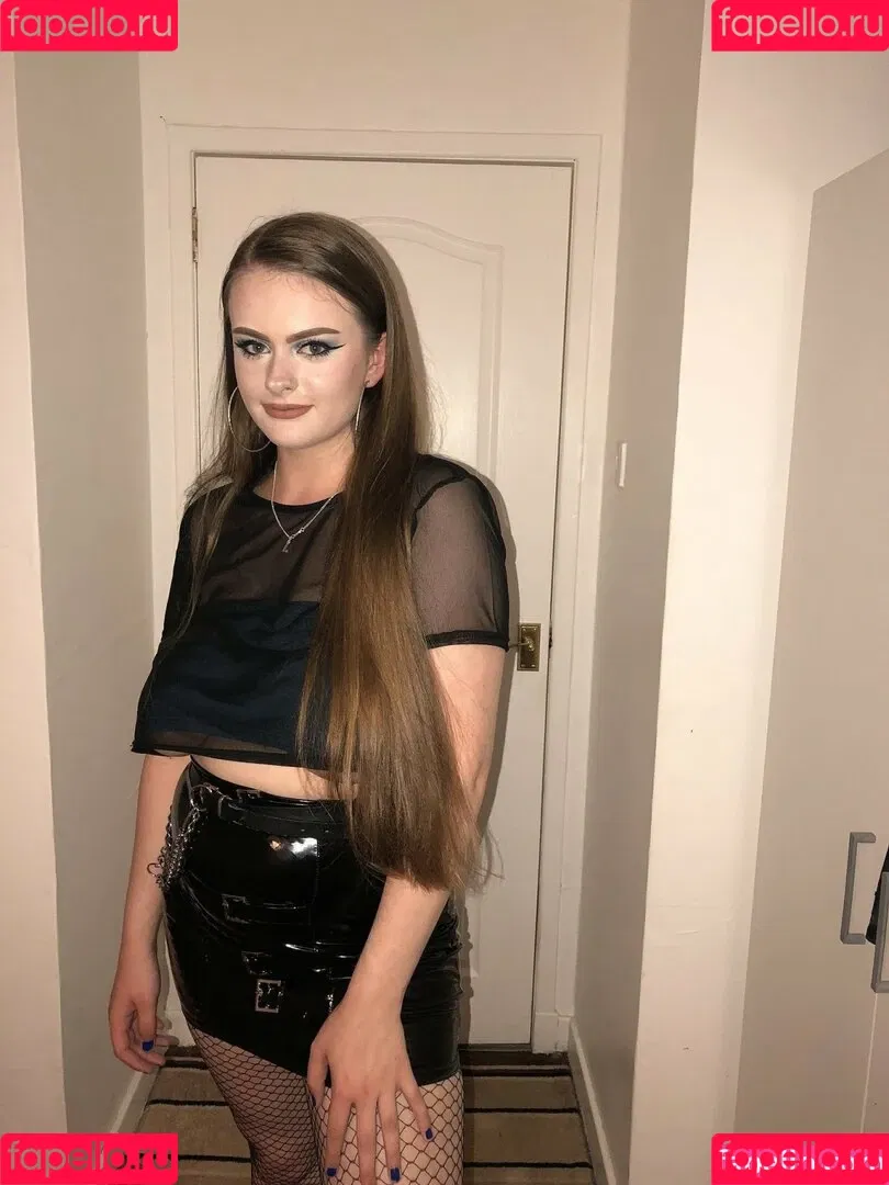 Bex McFadden Onlyfans Photo Gallery 