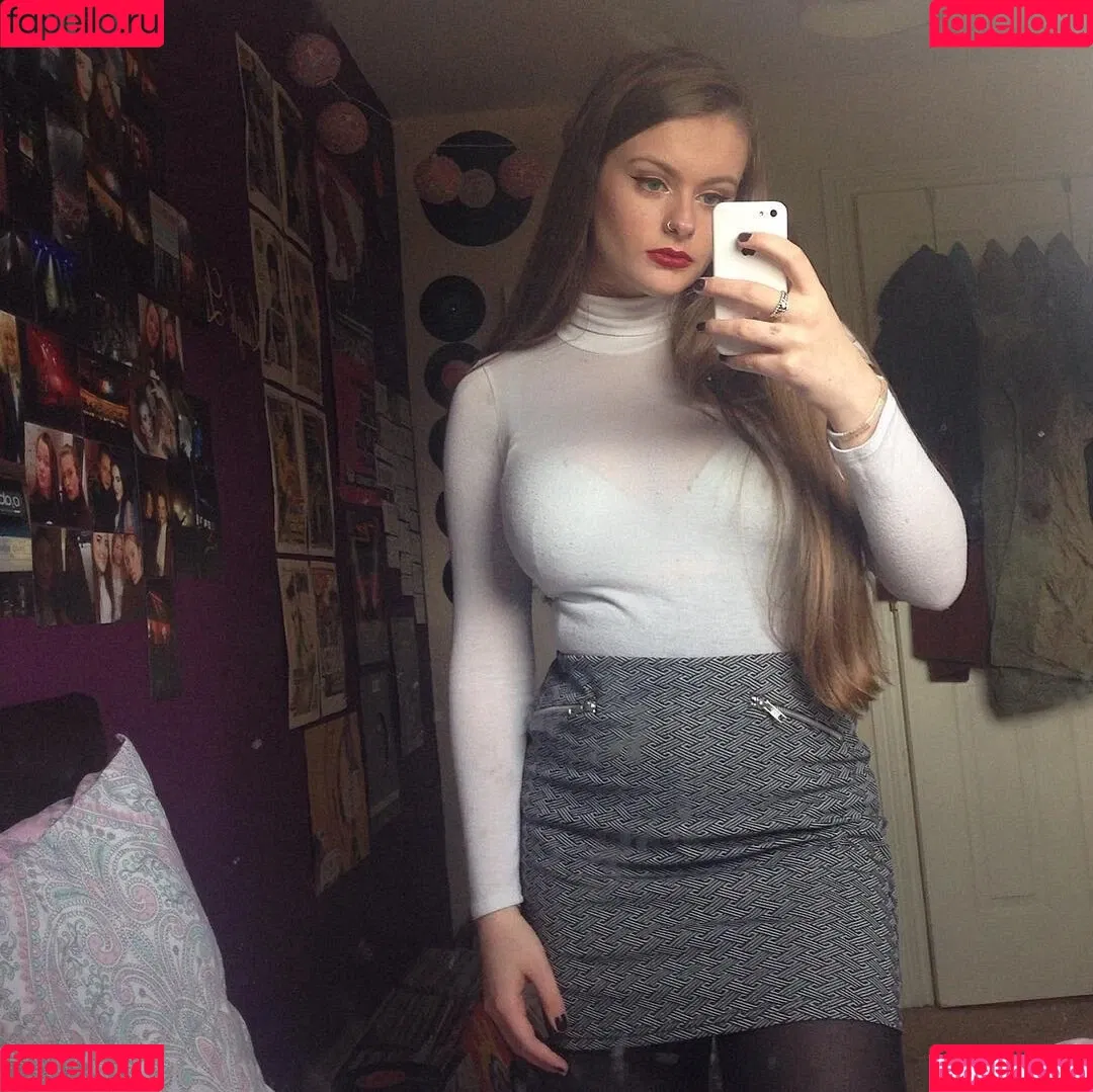 Bex McFadden Onlyfans Photo Gallery 