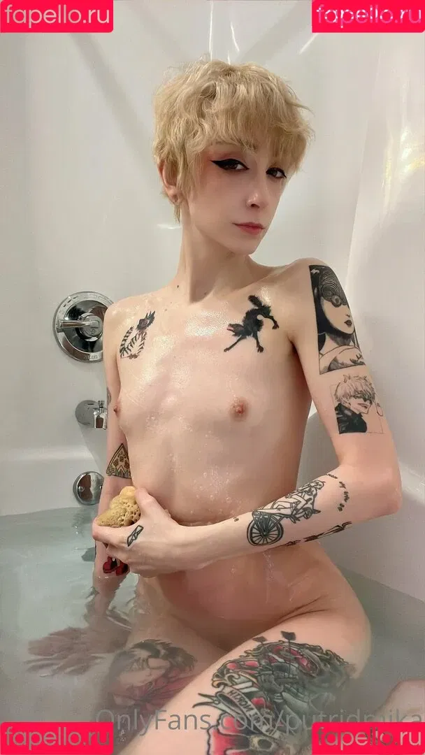 Putrid Cosplay Onlyfans Photo Gallery 