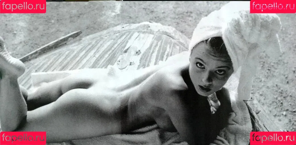 Geri Halliwell Onlyfans Photo Gallery 