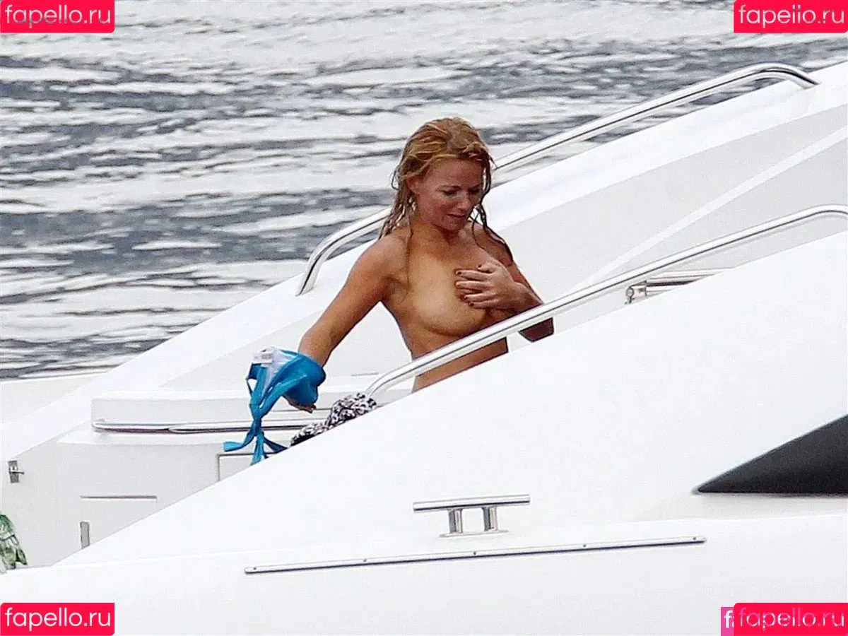 Geri Halliwell Onlyfans Photo Gallery 