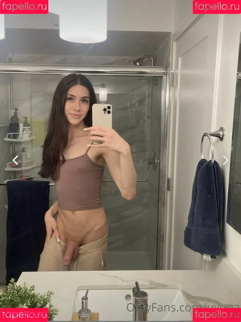 Uyuna Onlyfans Photo Gallery 