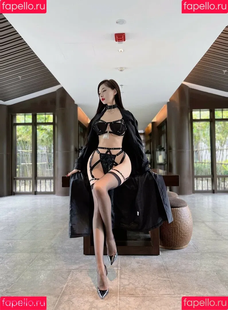 lianhong6688 Onlyfans Photo Gallery 