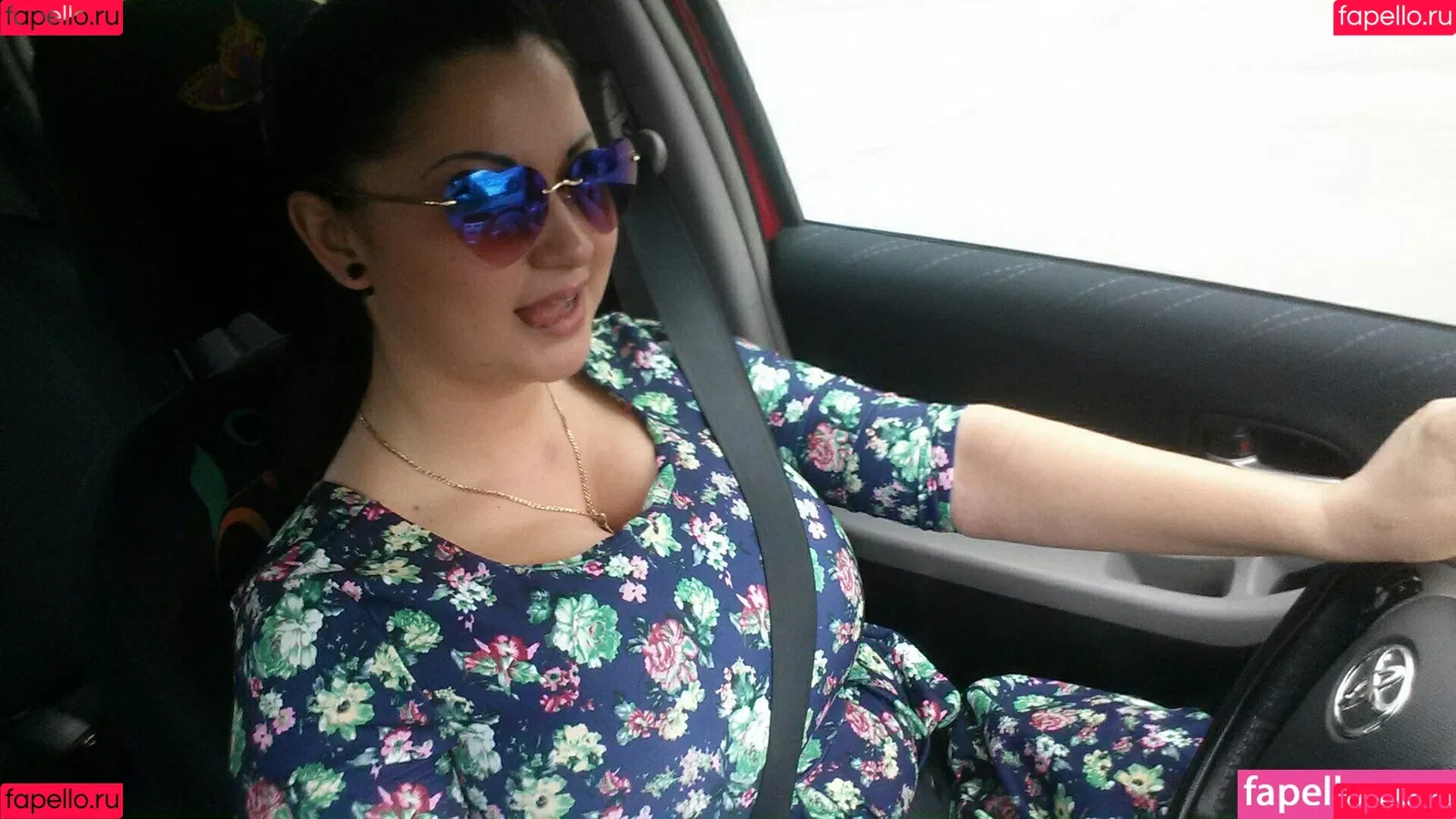 Irina P Onlyfans Photo Gallery 