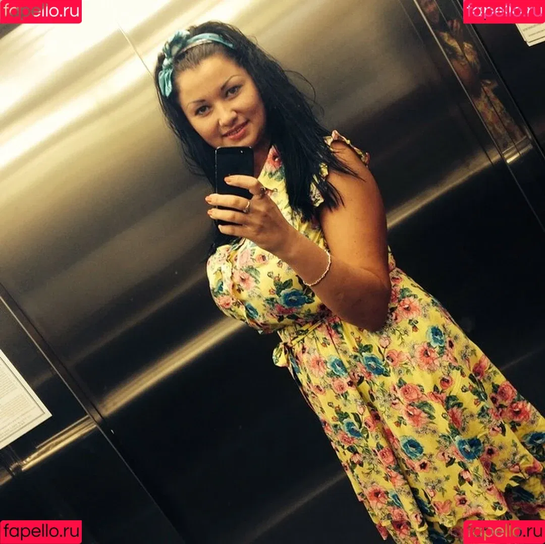 Irina P Onlyfans Photo Gallery 