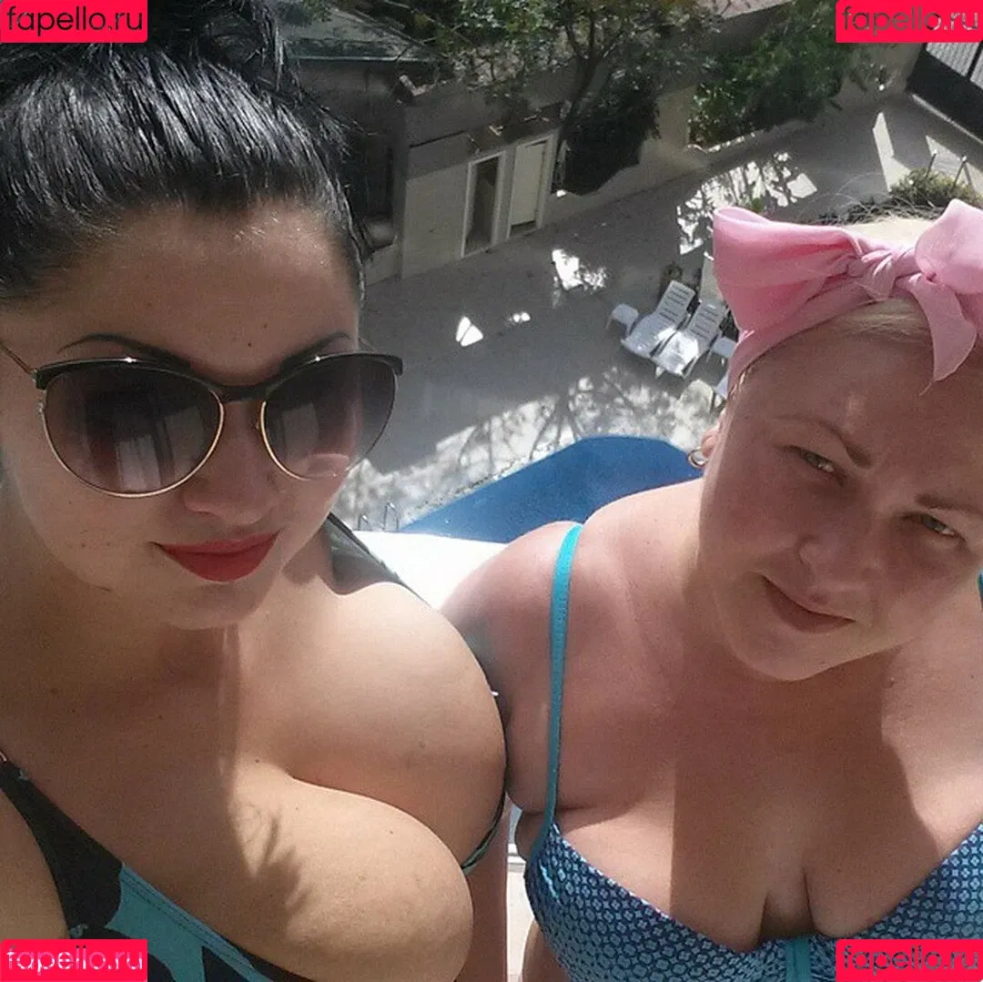 Irina P Onlyfans Photo Gallery 