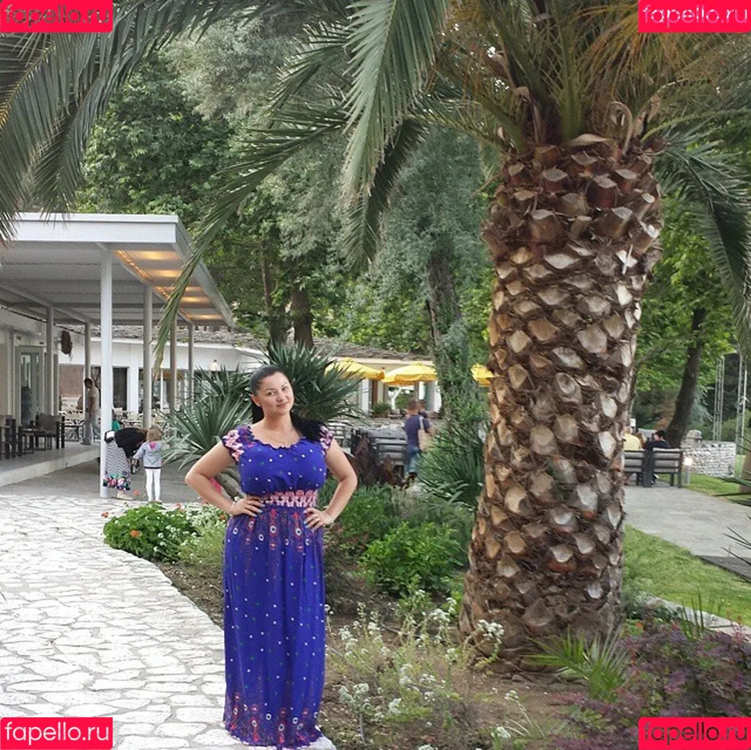 Irina P Onlyfans Photo Gallery 