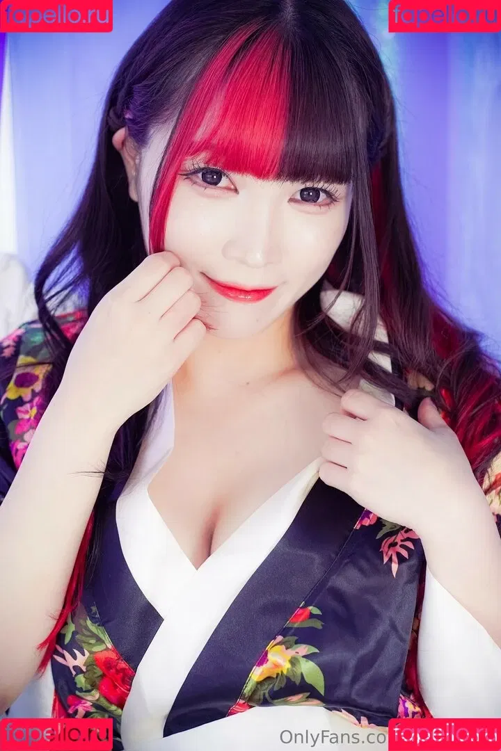 Maki Itoh Onlyfans Photo Gallery 