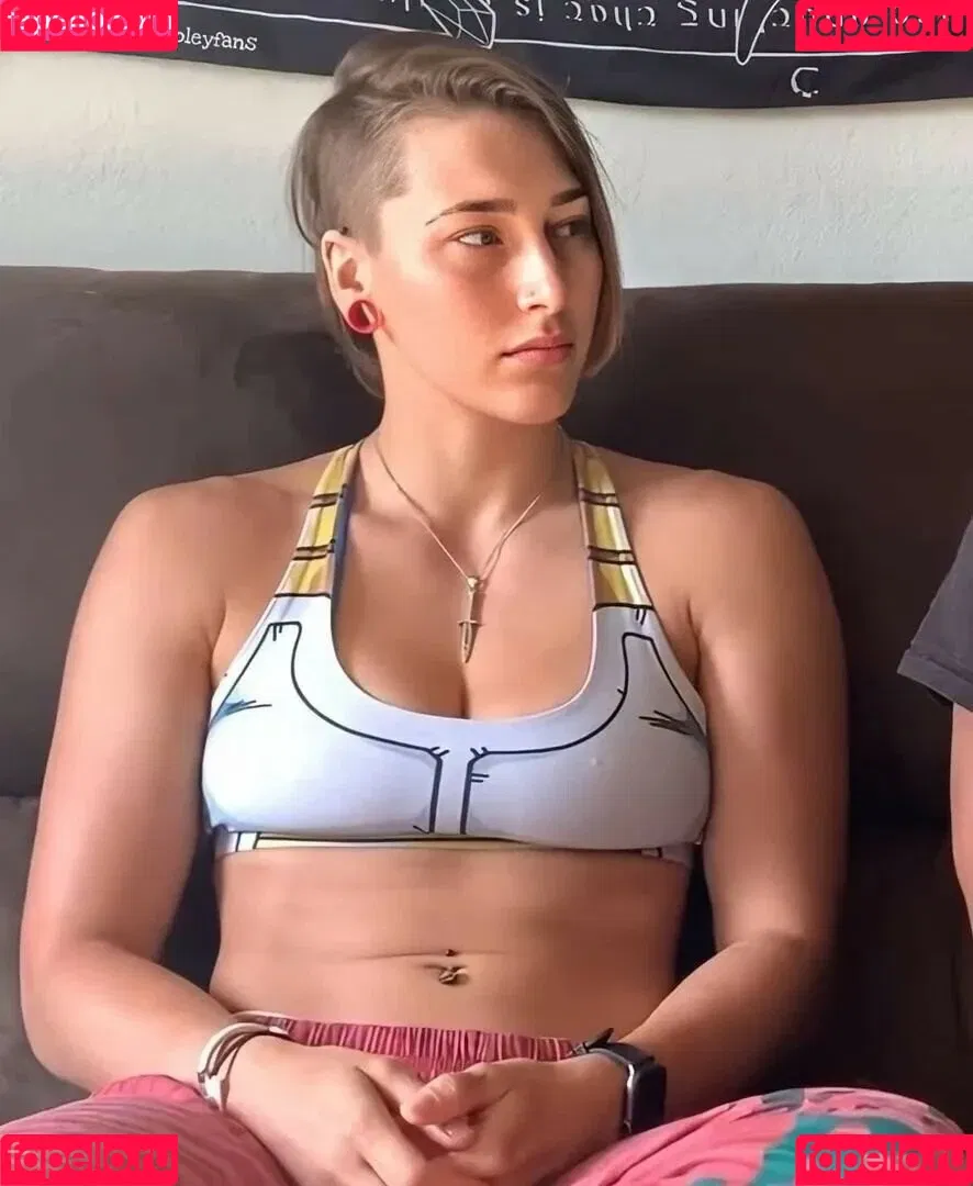 Rhea Ripley Onlyfans Photo Gallery 